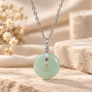 Collier jade femme, chaîne en argent 925