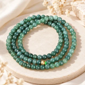 Bracelet mala de jade, trois tours de perles